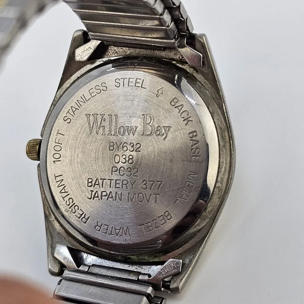 Willow Bay Men's Watch 36MM Blue Dial Date Two Tone Expandable Band New Battery‎